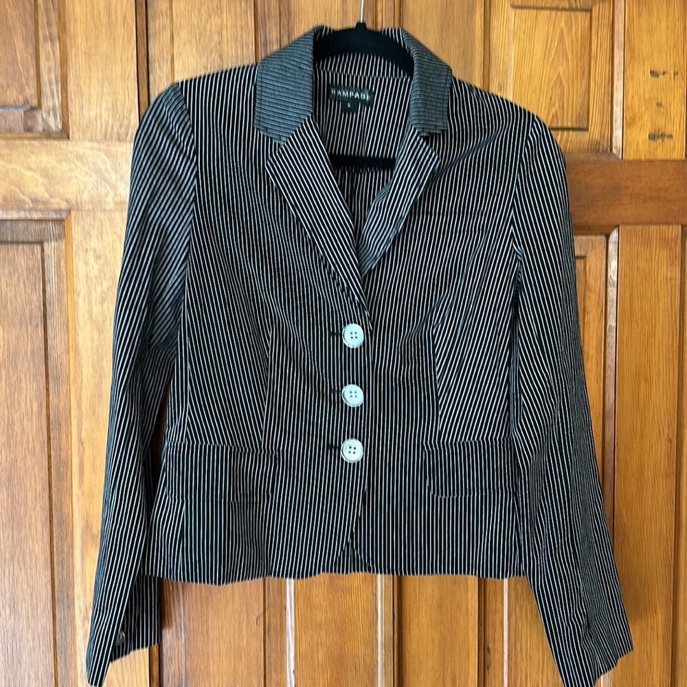 Rampage Juniors Size Medium pin stripped blazer